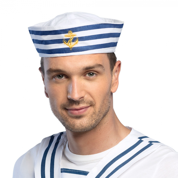 Короткая шапка моряка с подворотом